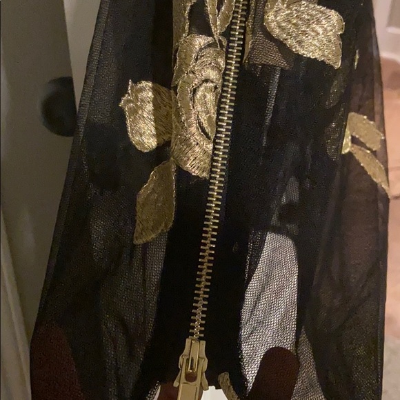 Dress - Picture 4 of 7